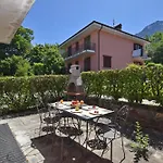 Holiday home Viola *